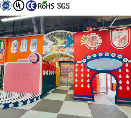 Ein guter Preis. Kindervergnügungspark, sicheres Spielhaus, benutzerdefinierte Größe Online