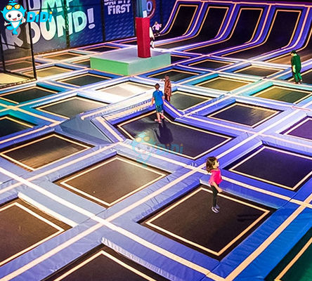 calidad Equipo de patio de recreo en interiores Niños Juegos interactivos de pelota Pit Soft Play Center fábrica